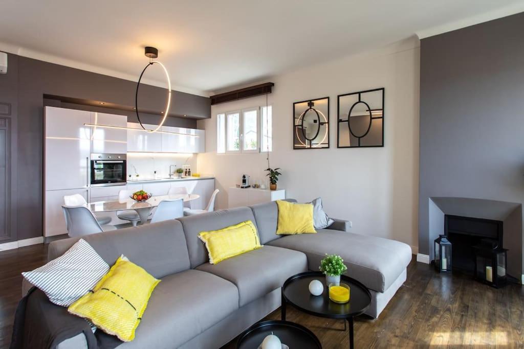 #24 Marie-Claire Suite Sea View/Balcony/Ac/5Min Port Вільфранш-сюр-Мер Екстер'єр фото